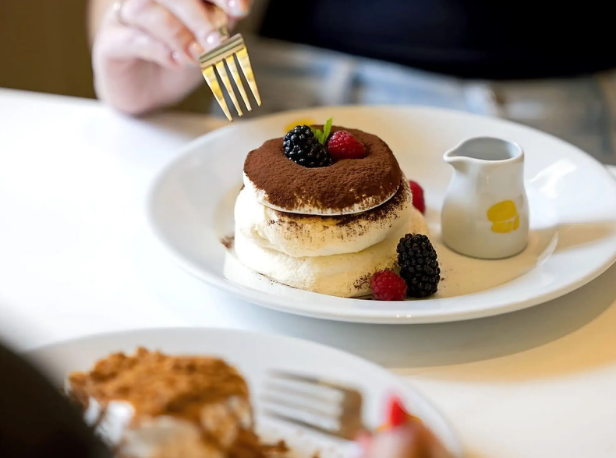 fluffy fluffy dessert cafe menu